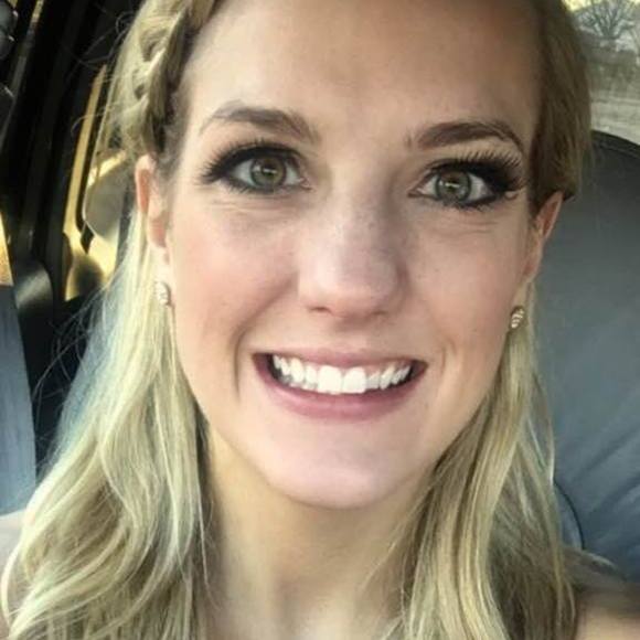 Meet your Posher, Emily - Picture 1 of 1